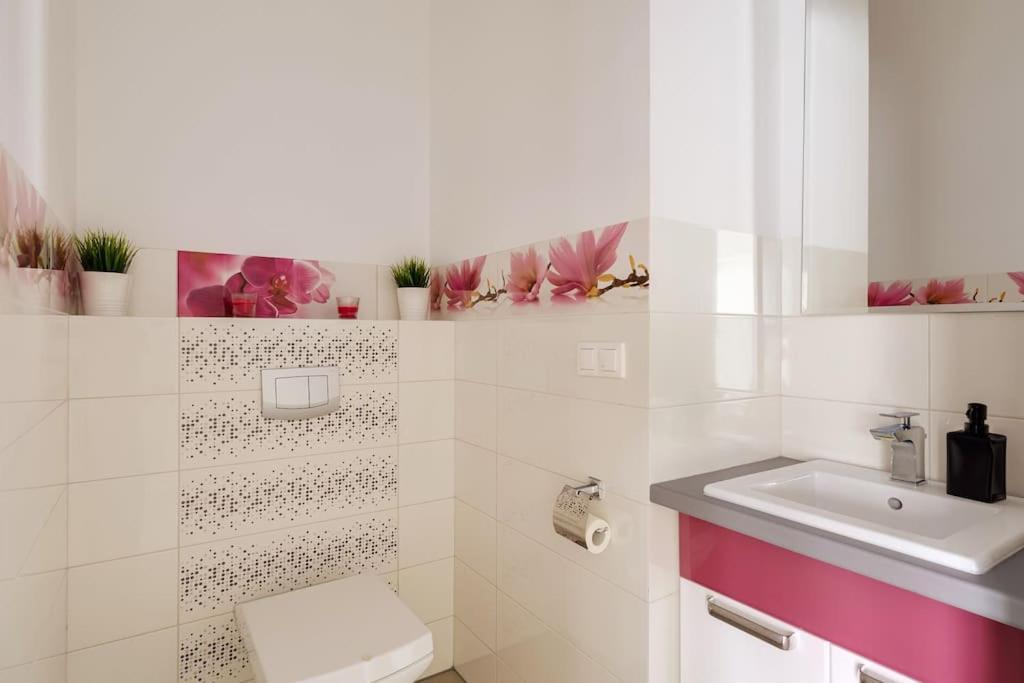 Appartement Chic Et Moderne Poznań Exteriör bild