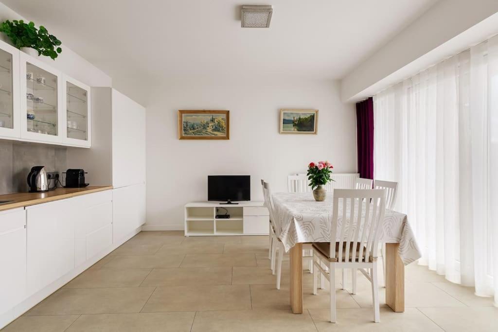 Appartement Chic Et Moderne Poznań Exteriör bild